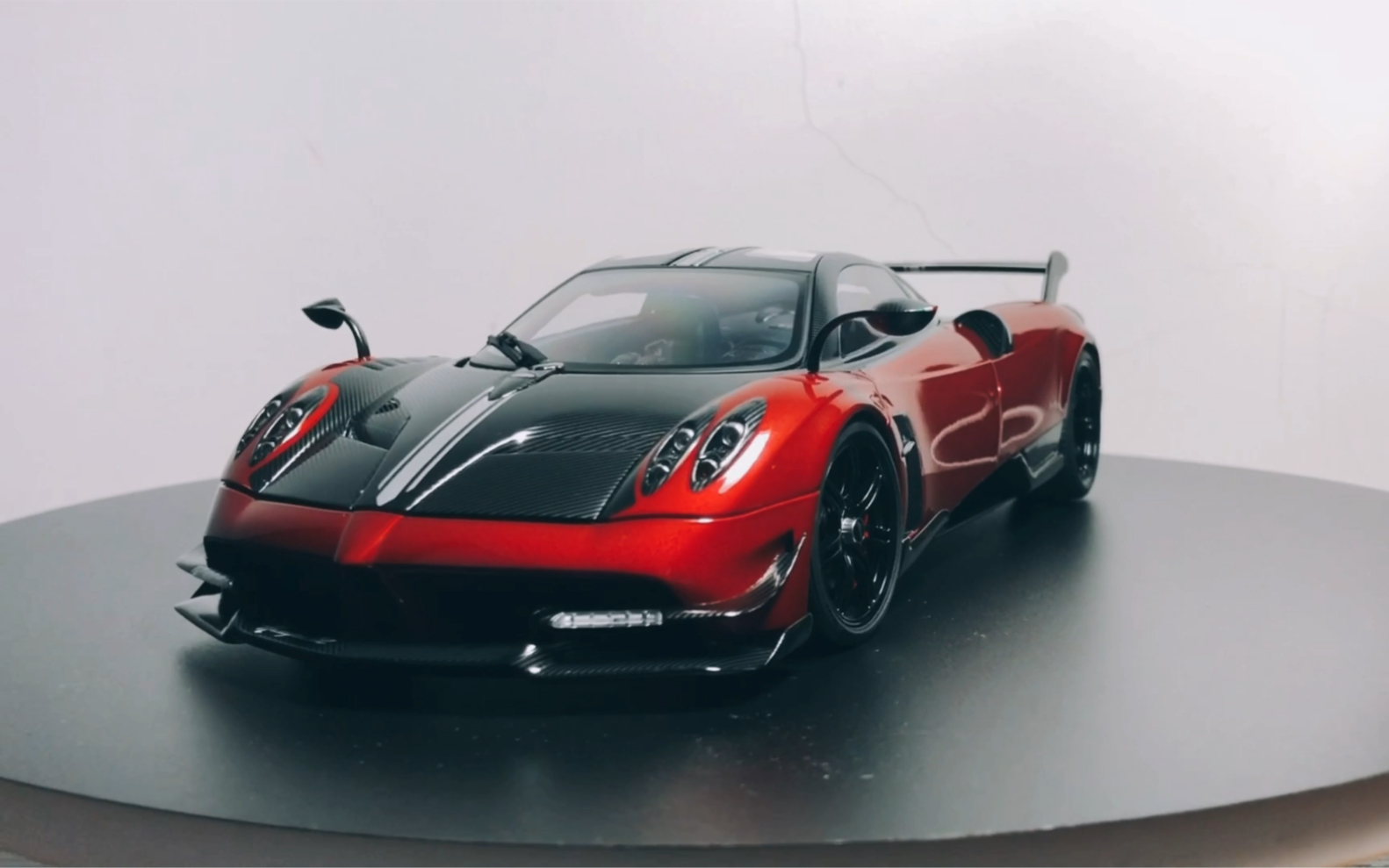 奧拓/autoart: 帕加尼-花雅 bc/pagaini-huayra bc 1:18