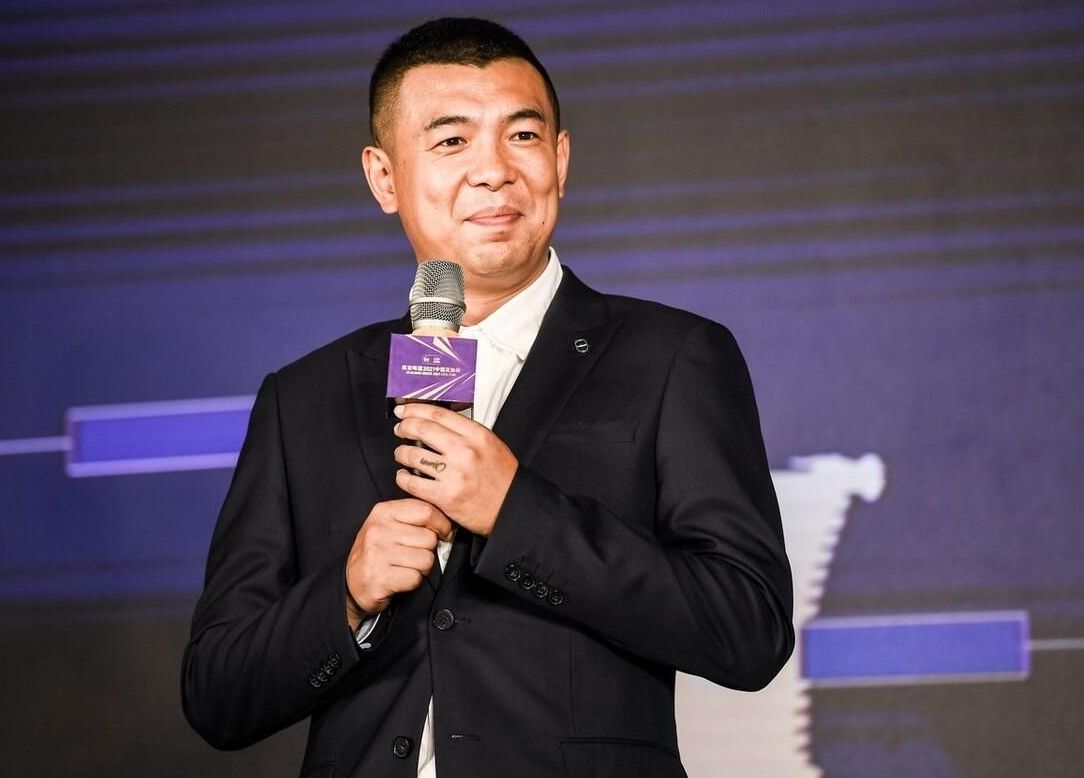 媒体人:前国脚应该被唾弃?徐亮自曝丑闻,猛料,诈伤拒进国家队