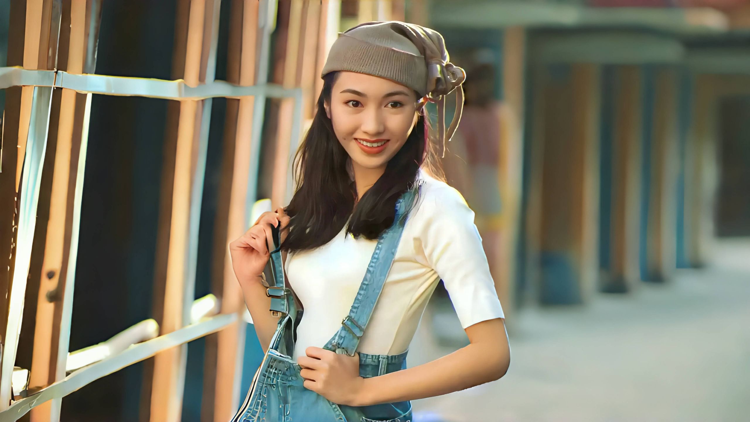 为艺术献身的女星