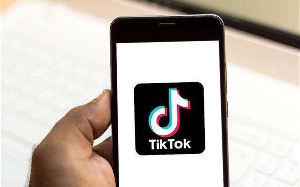 余承东谈TikTok:绝大多数中国互联网公司都躺在中国安乐窝里哔哩哔哩bilibili