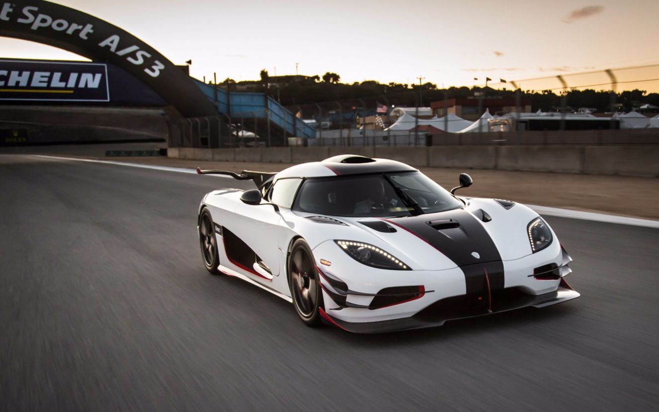 koenigsegg_哔哩哔哩 (゜-゜)つロ 干杯~-bilibili