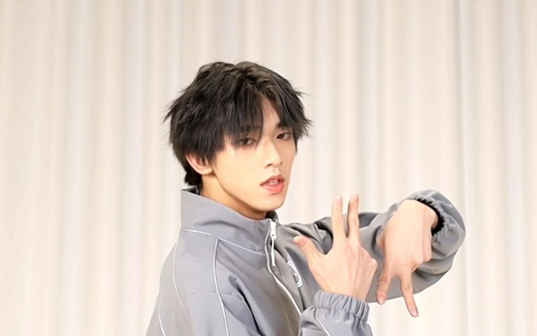 【小哇音乐社】《让全世界都哇!》个人练习室教学版——朱子昊