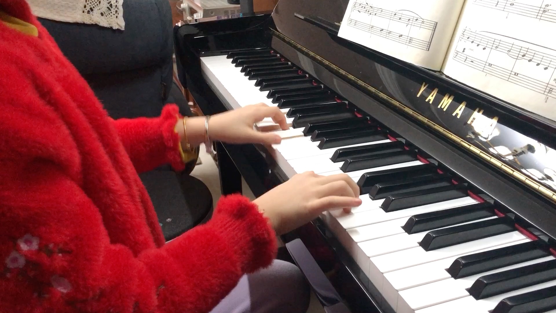 [图]可爱的钢琴古典名曲-桑塔露琪亚