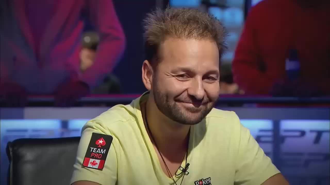 德州扑克:danial拿到超强牌在那里搞怪,结果把对手带坑里去了!