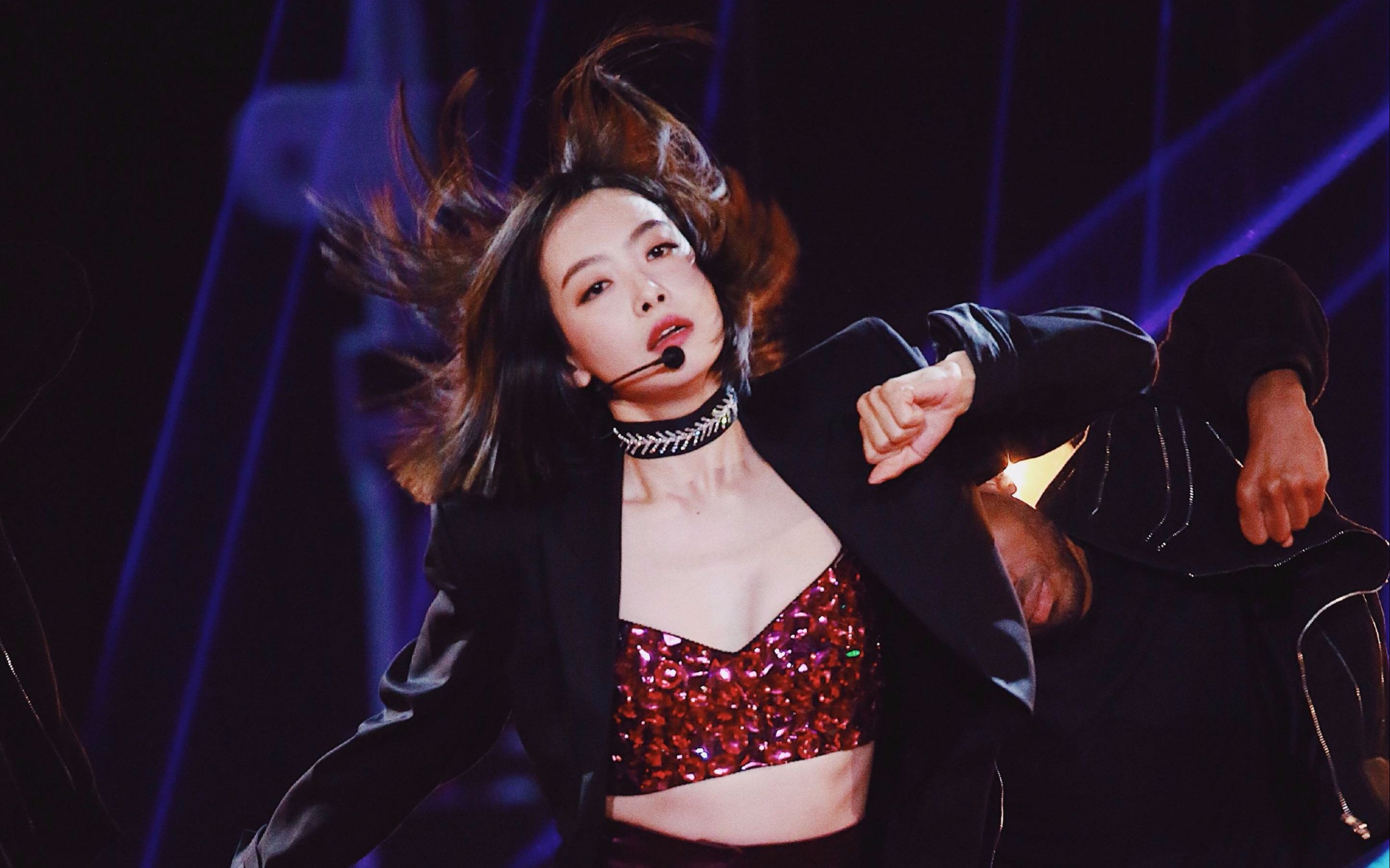 【宋茜】屋顶着火 奔跑吧嘉年华live首秀!茜吧直拍!