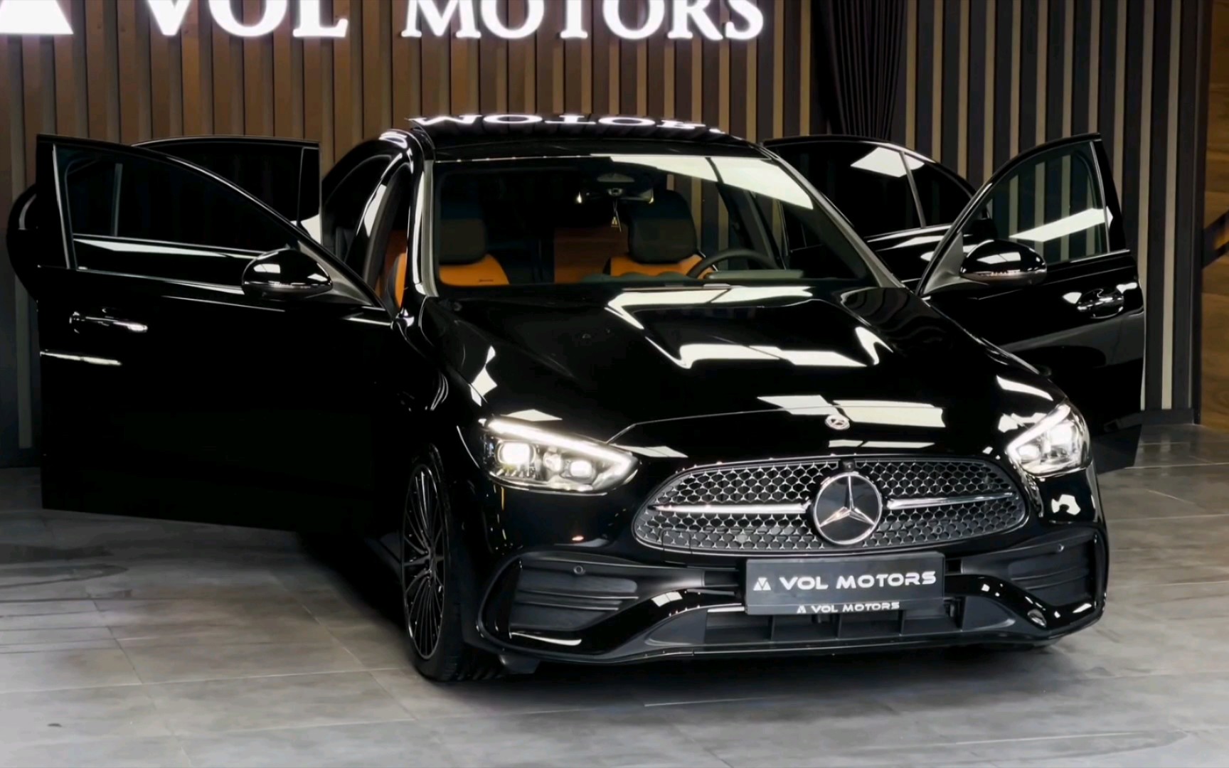 新车沉浸式体验2022款梅赛德斯奔驰c级c200外观及内饰,内饰堪比s级