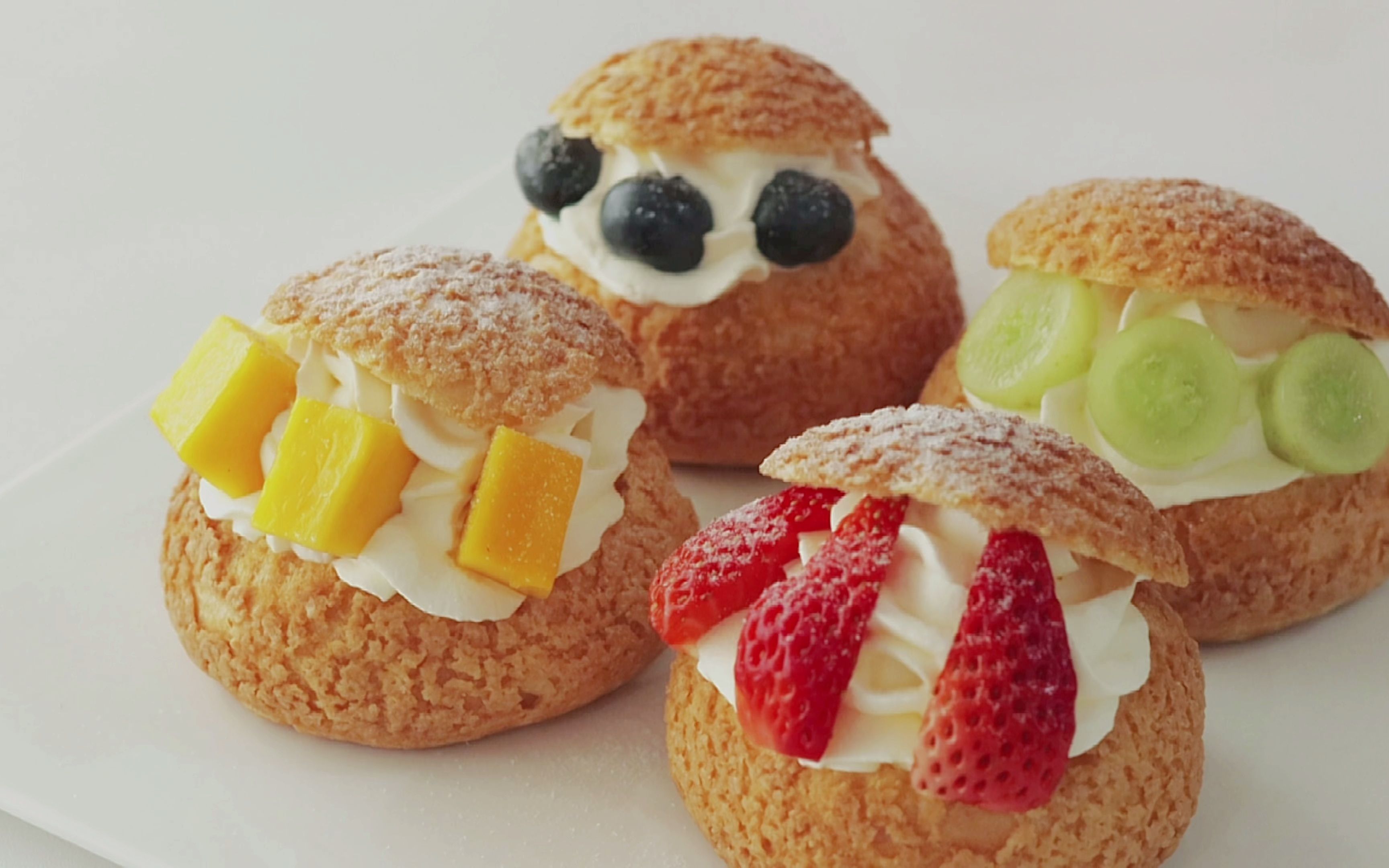 沉浸式做水果泡芙,一口奶油一口水果太满足!_哔哩哔哩_bilibili