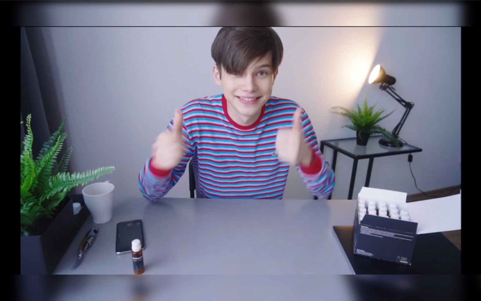 【thewineholics】【油管中字】v开箱视频(v个人频道2020.01.19)