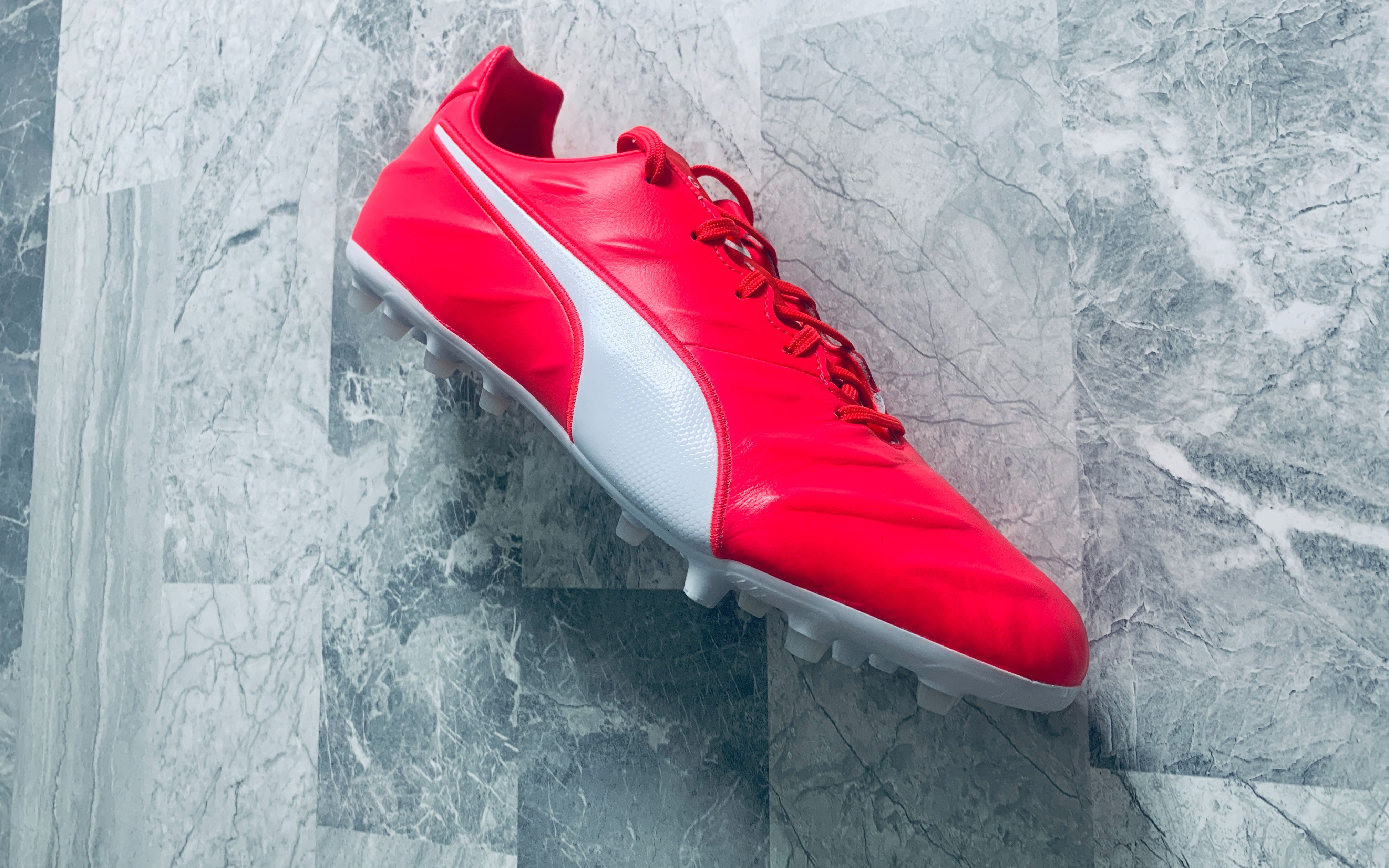 以后不用袋鼠皮了?——puma king pro mg 开箱_哔哩哔哩_bilibili