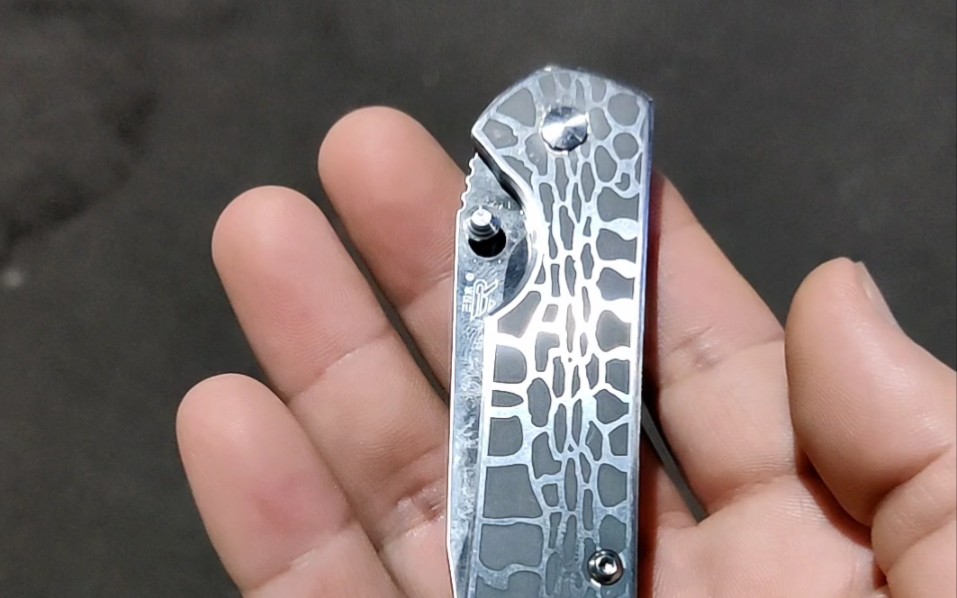 三刃木7010莽纹价格有点高但是颜值担当