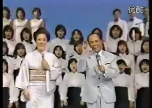 [图]【日本名曲】藤山一郎--《青い山脈》