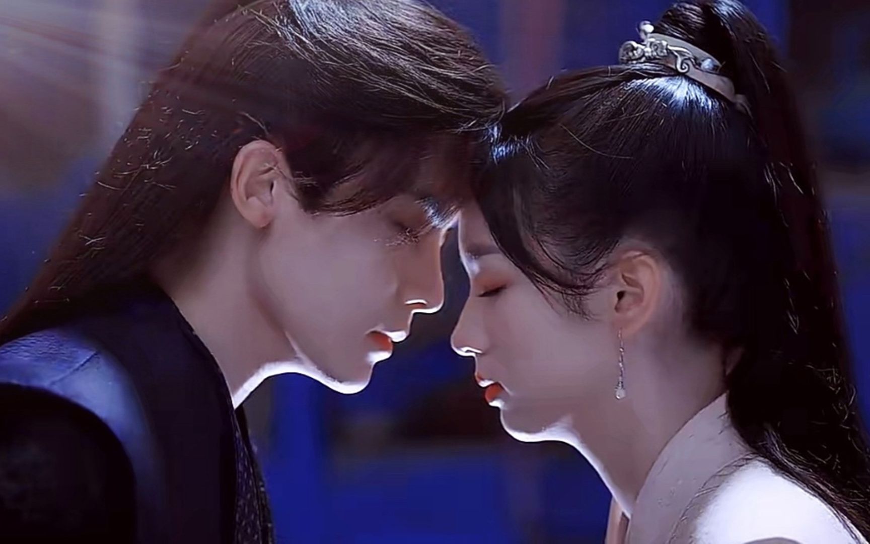 护心终究是他先动了心以后我是你的护心鳞周也x侯明昊