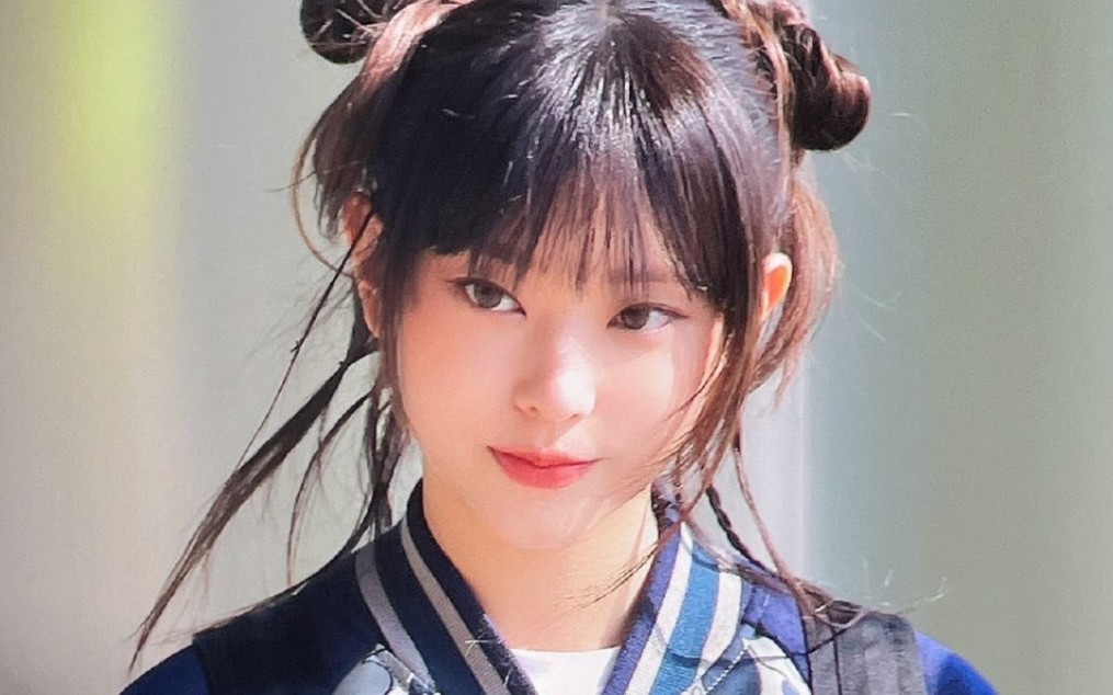 【haerin姜海粼】金浦机场 | 粼酱又一封神之作 双丸子头青春可爱!