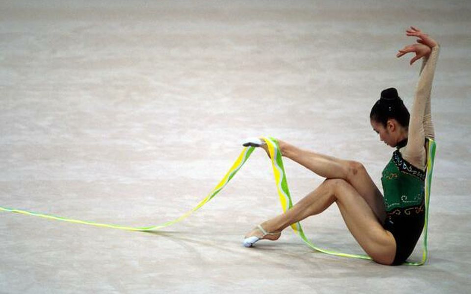 zhou xiaojing ribbon 1997 4 continents championships