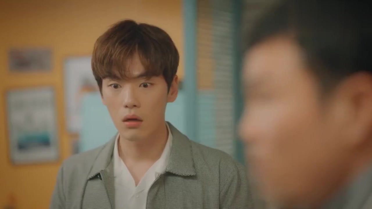 加油吧威基基第十一集秀峰要来民宿俊基害怕躲进衣柜1