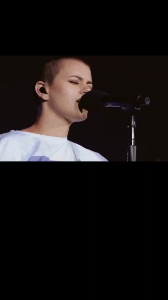 hillsong united,塔亚 海洋