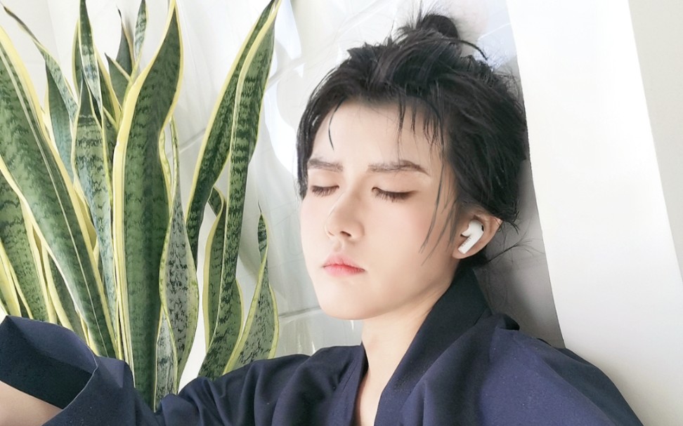 【一人之下王也cos】水流心不惊,云在意俱迟.