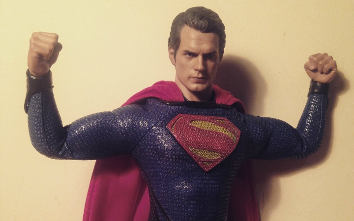 【lucien和他的小伙伴们】——hottoys 超人 钢铁之躯