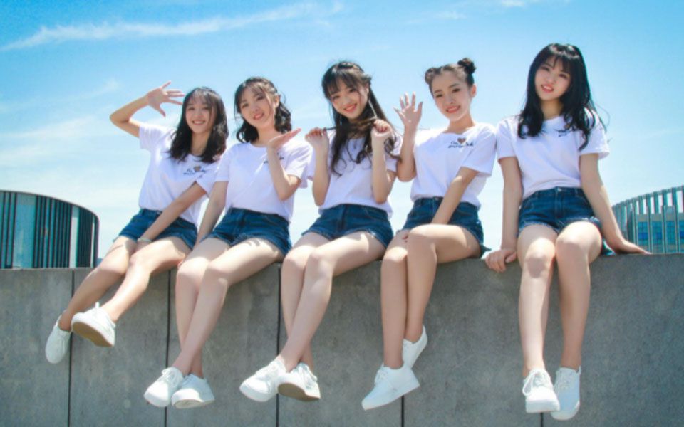 这才是最美毕业照呀,全网最美毕业照素材合集!