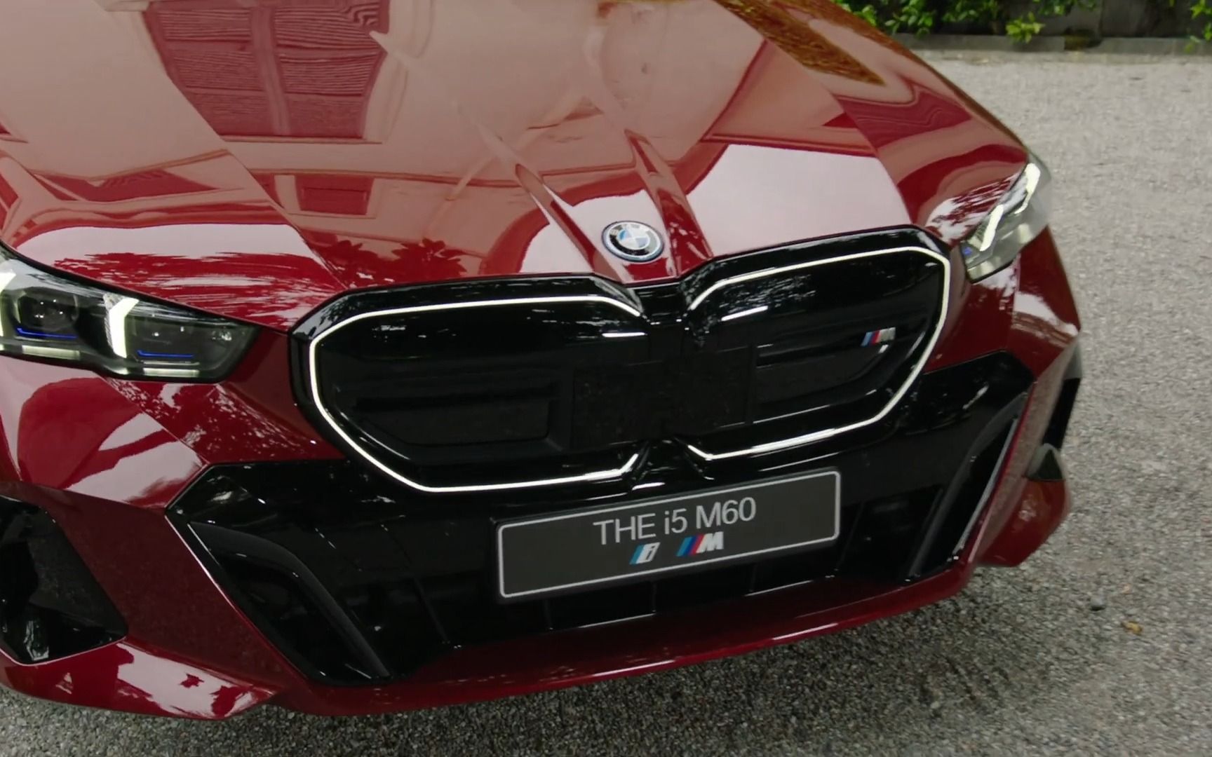 bmw i5 m60 xdrive - exclusive review