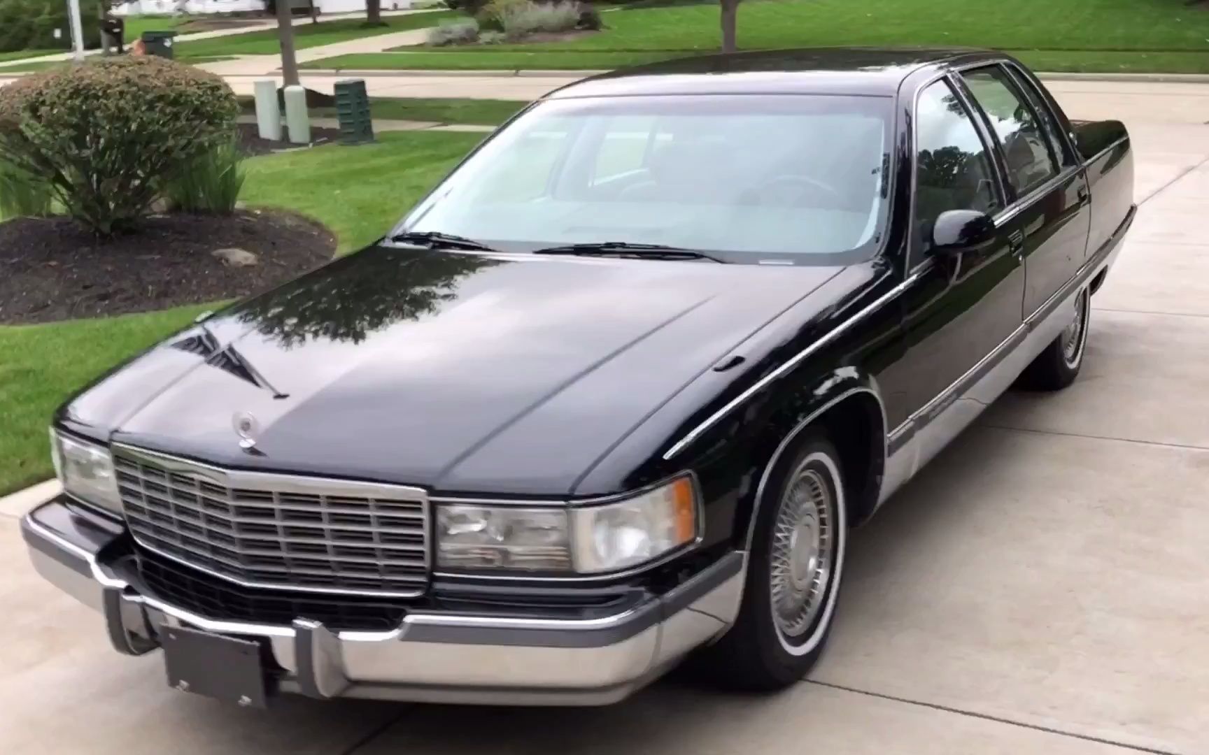 [图]90年代初期美式全尺寸高级轿车- 1993 卡迪拉克(Cadillac) Fleetwood Brougham 弗雷特伍德