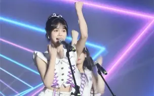 Descargar video: 刘念 Flying Get初披露C位直拍 AKB48TeamSH五周年嘉年华 yyds！