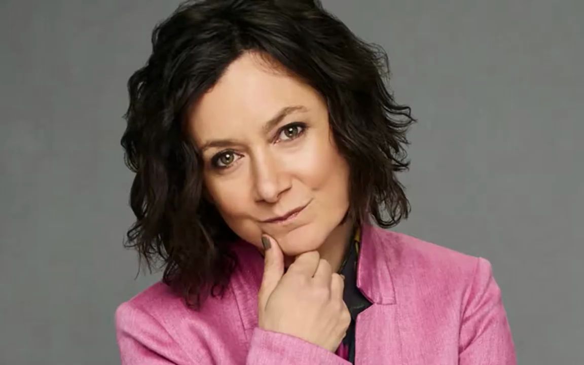 【生活大爆炸】主演故事之 萨拉·吉尔伯特,剧中饰演拉莱斯利·温克尔