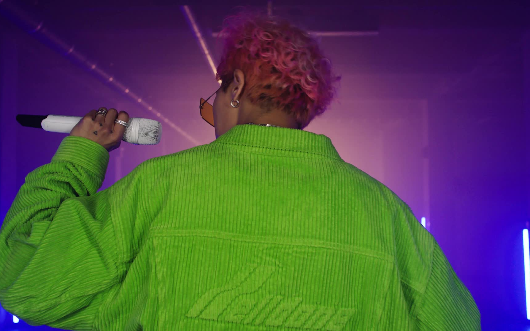 bobby)】special performance video视频公开_1080p