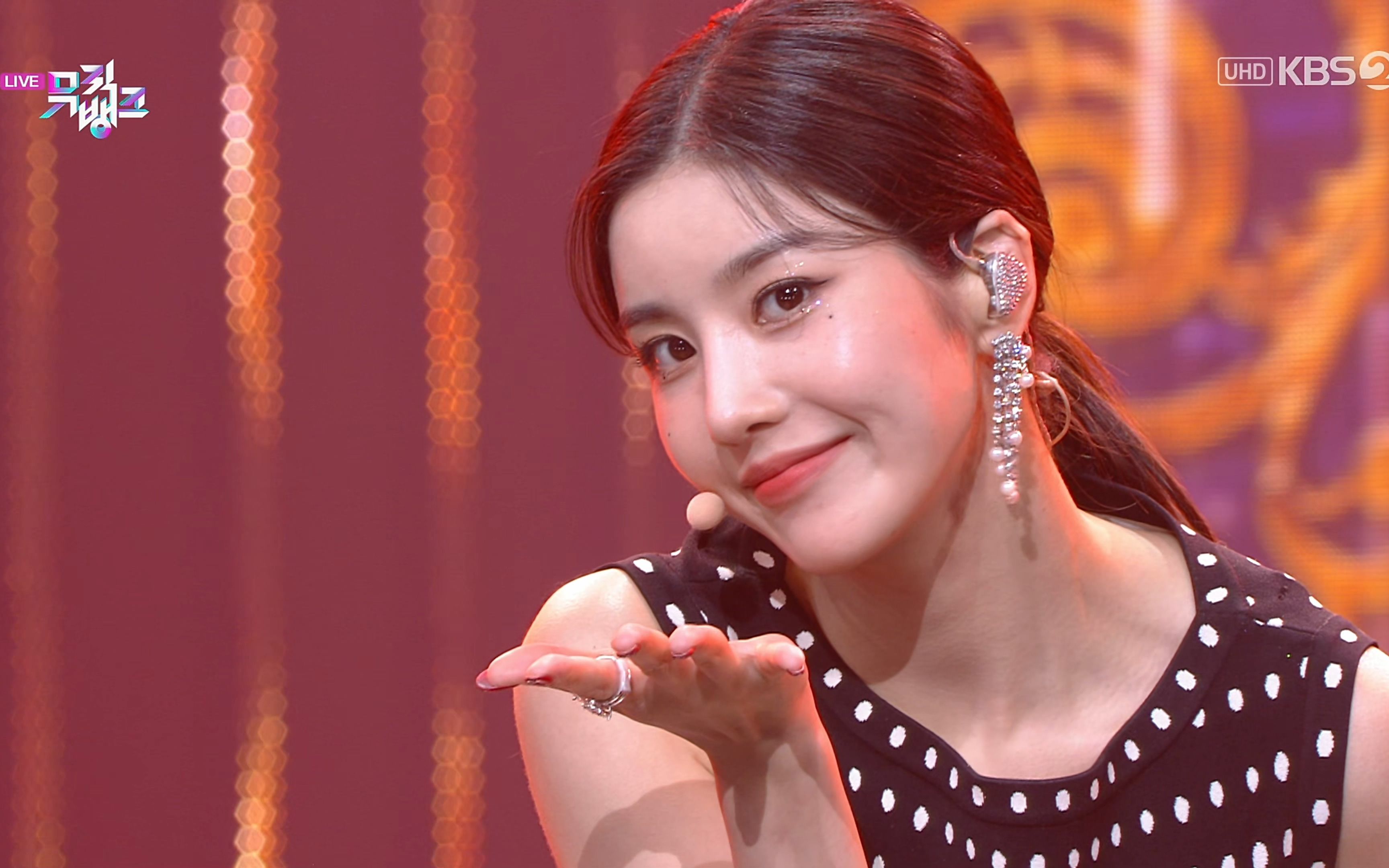 【4k live】权恩妃(kwon eun bi) - door(210903 kbs uhd music bank)