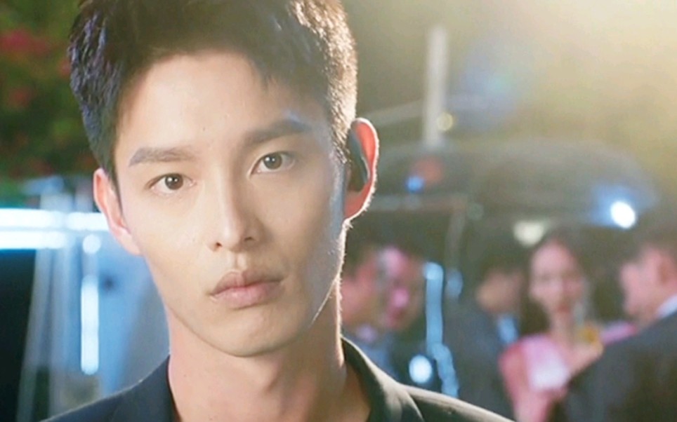 活动作品他在逆光中告白曹佑宁我永远爱卧底警察人设