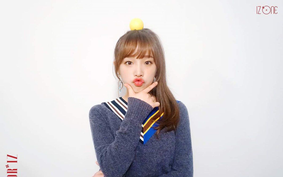 "当挠脸成为一种习惯" 椰奶挠脸合集 (izone崔睿娜)_哔哩哔哩 (゜-゜)