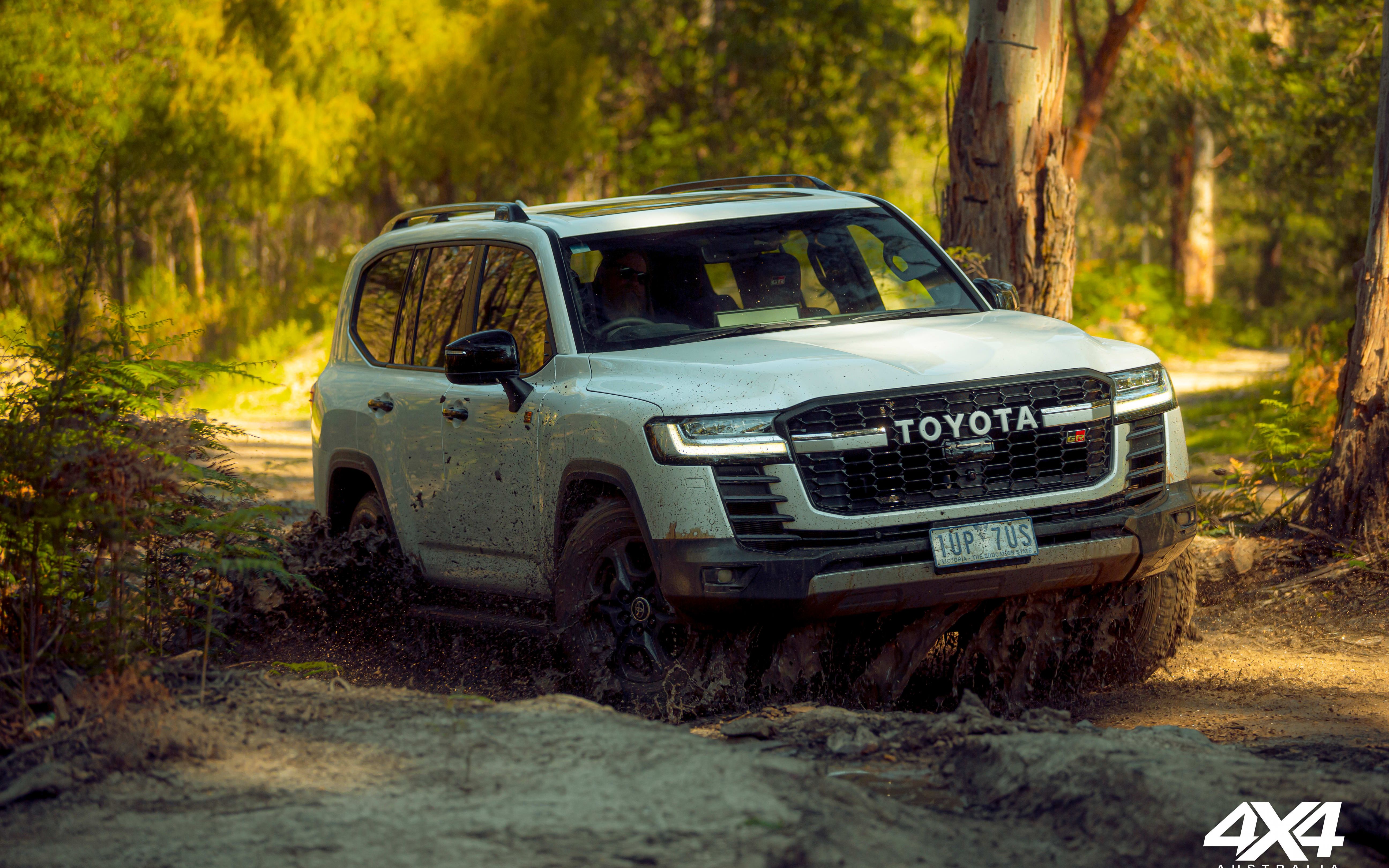 兰德酷路泽lc300 grs拉力赛版