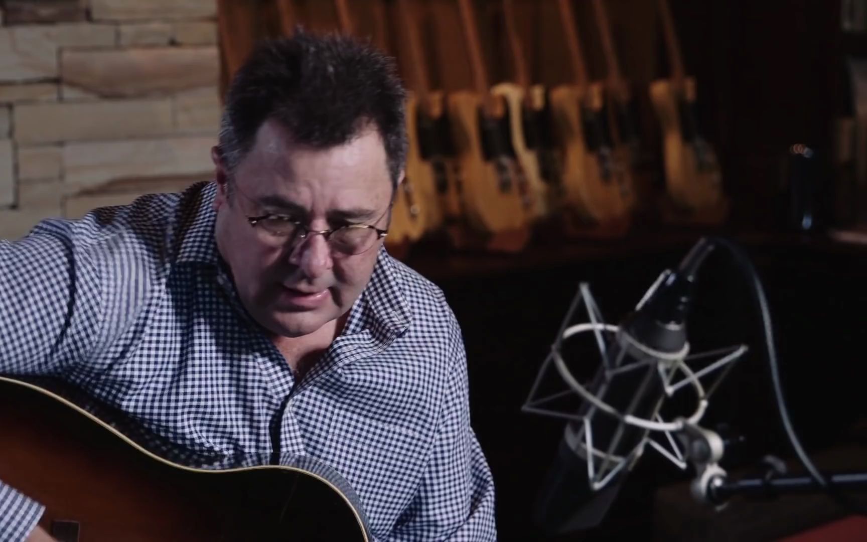 [图]Vince Gill - Me And My Girl (Acoustic)