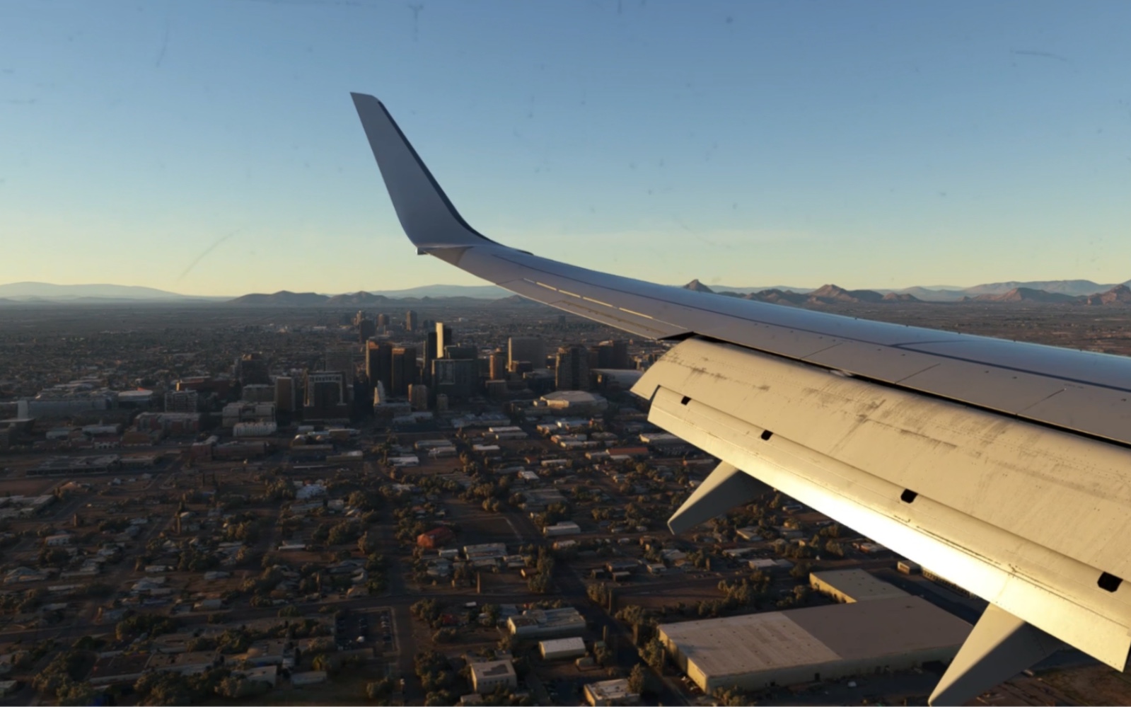 波音737-800降落凤凰城菲尼克斯空港国际机场kphx