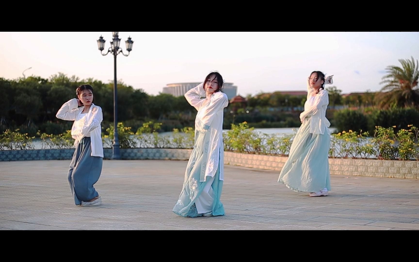 舞蹈谪仙长安姑娘