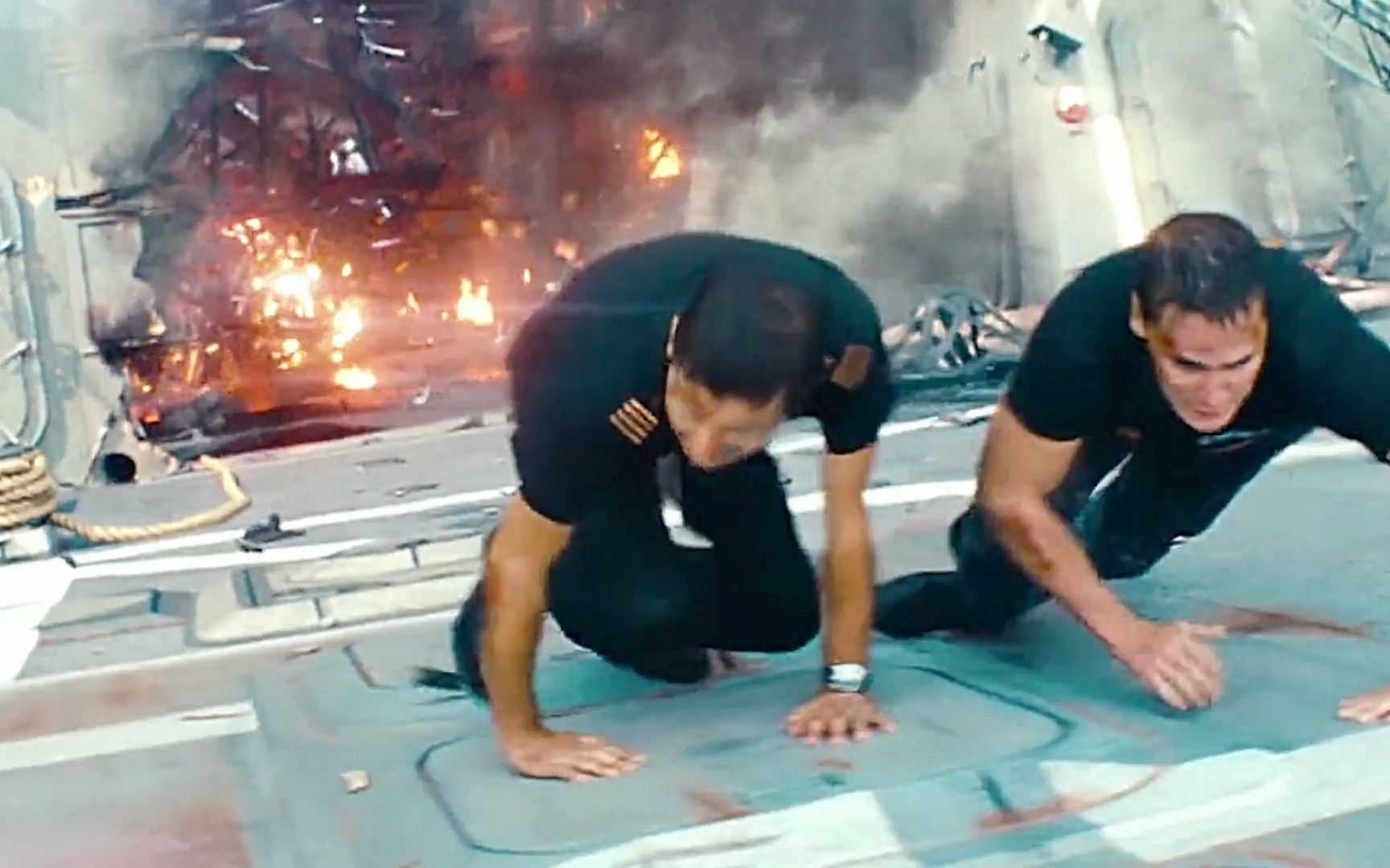 4k超清身临其境 外星球超级战舰入侵地球 人类殊死抵抗惨胜(上)