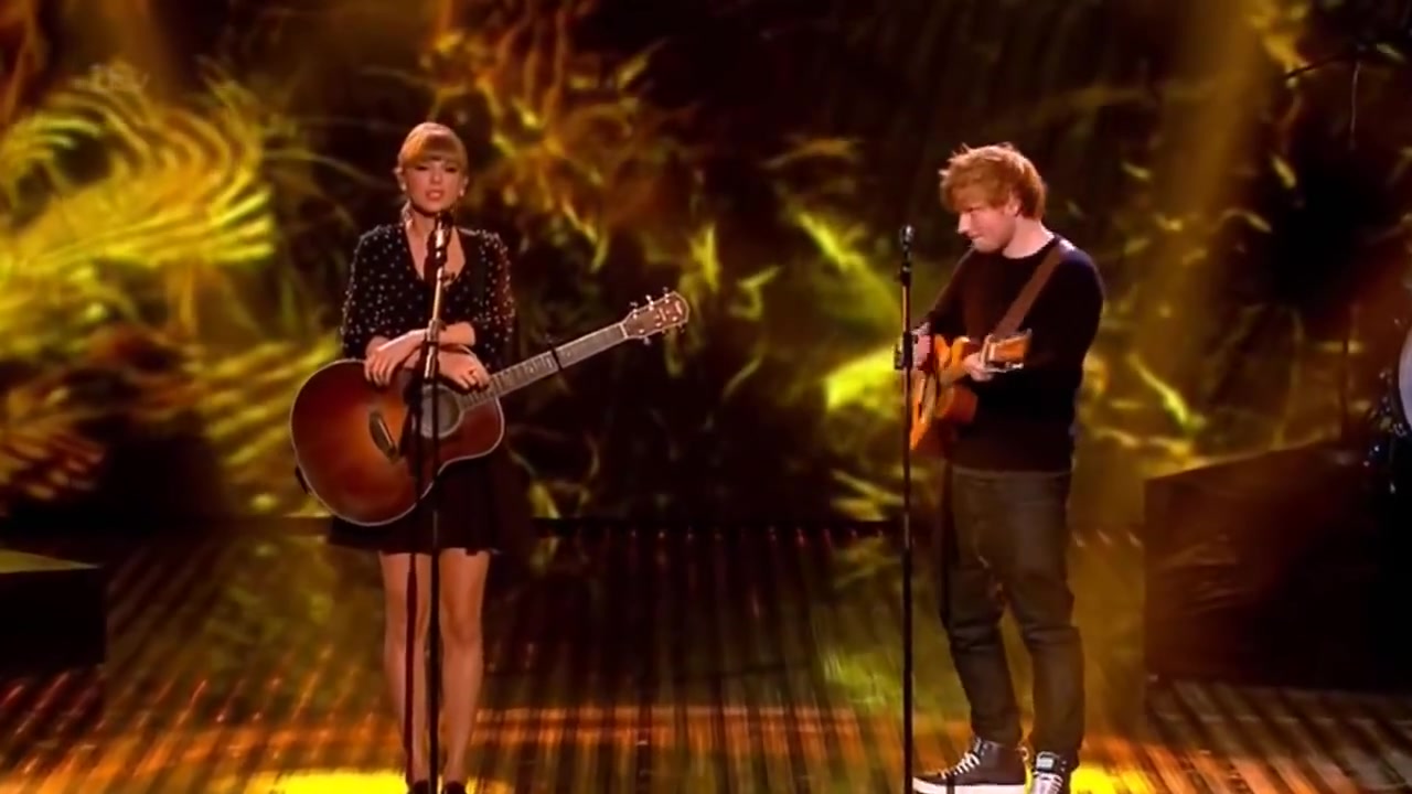 [图]【Taylor Swift & Ed Sheeran】霉霉黄老板现场演唱《Everything Has Changed》