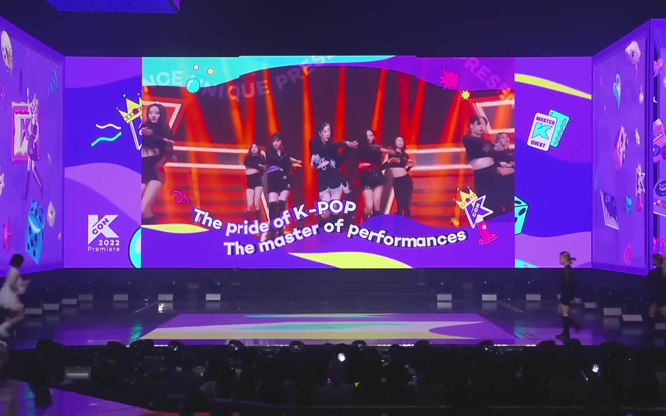 [图][2K] KCON 2022 Premiere in SEOUL DAY 1 - VIVIZ - Time for the Moon Night + ROUGH