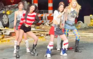 Descargar video: ITZY 'GOLD'舞蹈版幕后合体帅气舞蹈cha！