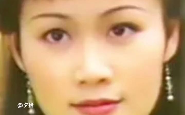 [图]#聊斋2之绿野飞仙 ，第18集，为博女子一笑，竟赊账为其买首饰，然而女子把他诱惑成功后早已不稀罕他了……#梁小冰 #吕颂贤