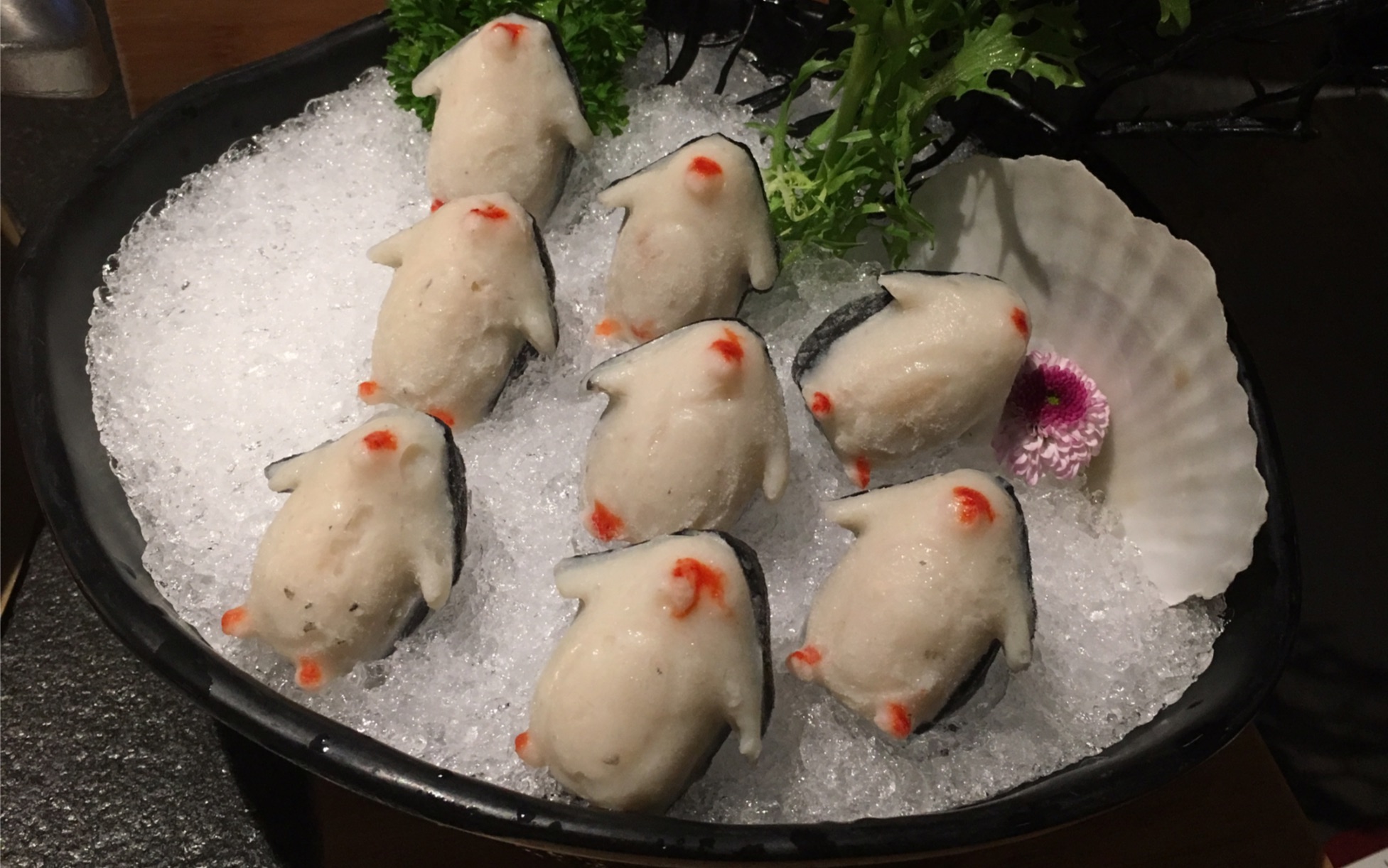 凑凑火锅之给小企鹅洗澡澡