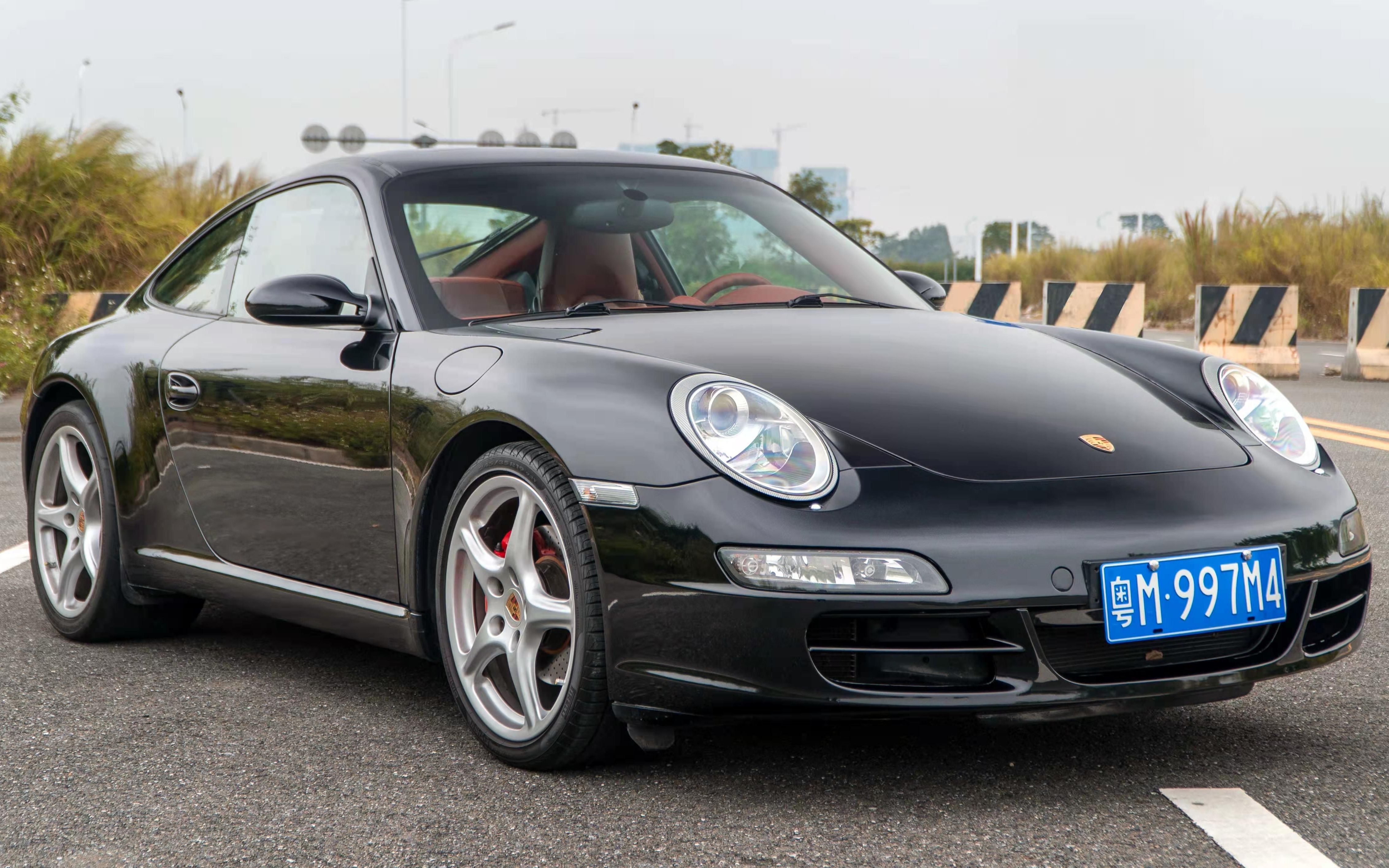 又整备了一台保时捷997.1,30大几万就能圆梦.