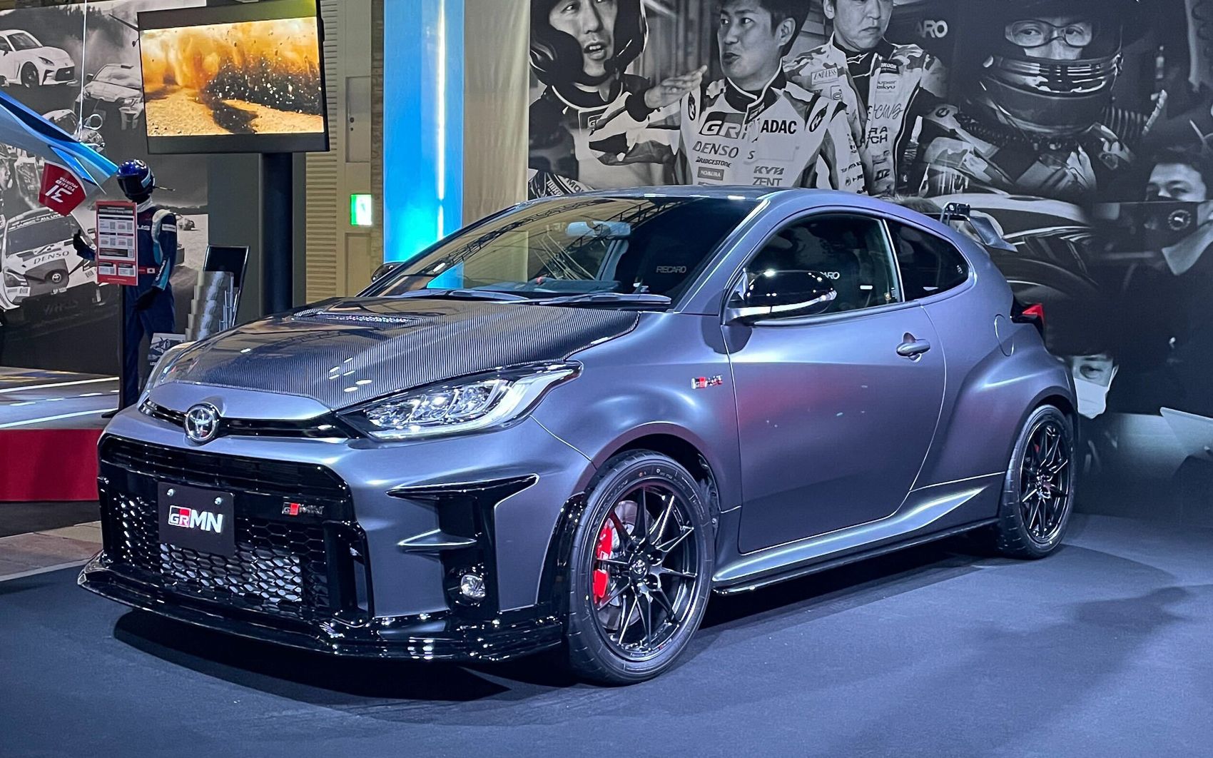 丰田gr yaris雅力士grmn发布 - 限量500台无后座^密齿比^碳纤维/ 东京