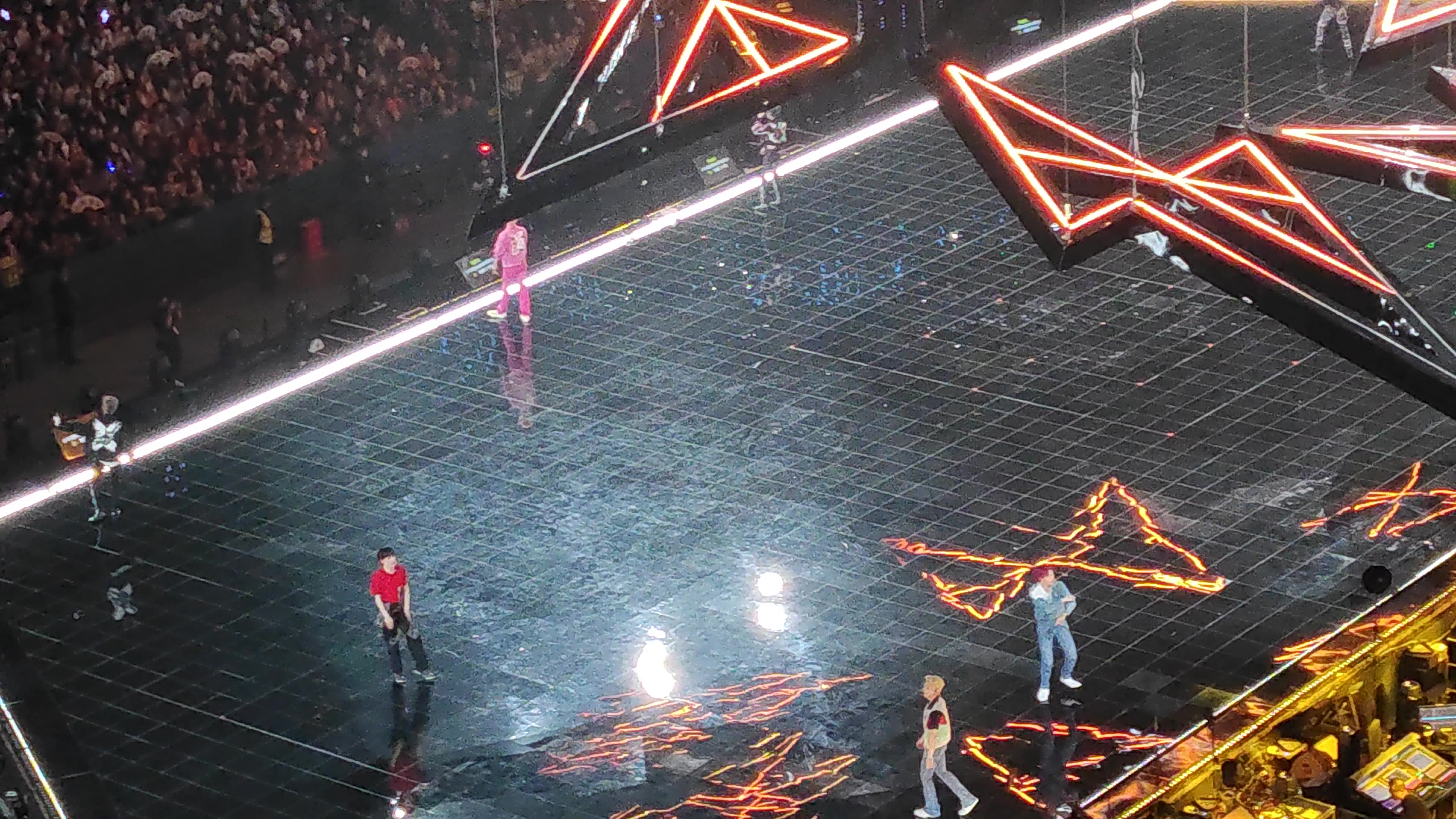 【r1se】【2021.5.2 我们,破晓星辰演唱会 上海站】赤子 自摄存档