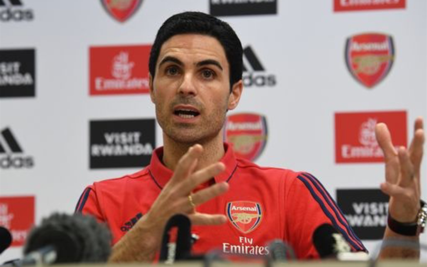 塔子哥40岁生日快乐!希望你能带领我厂走向复兴!