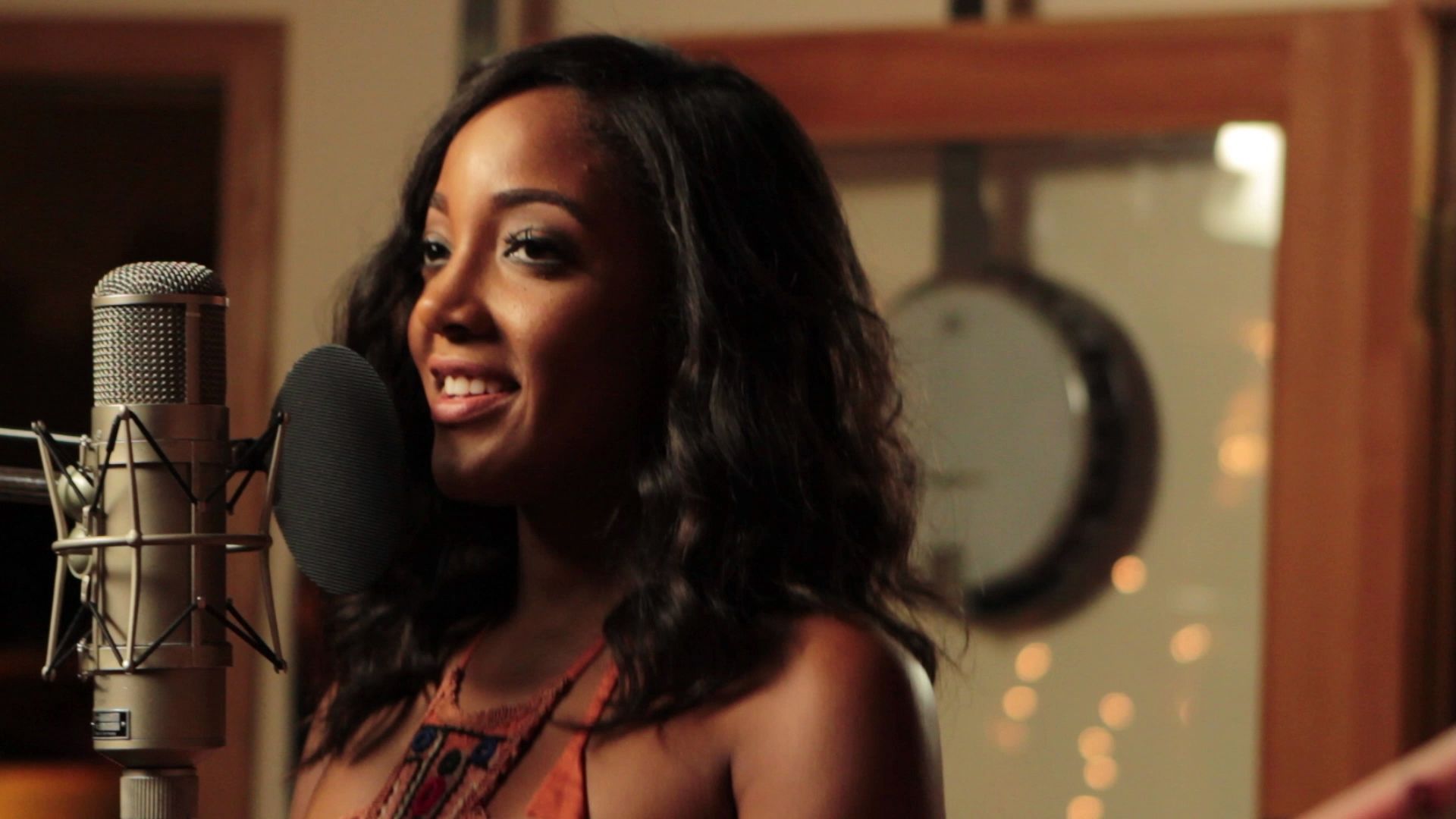 [图]Why Baby Why (Live From Rdio Sessions) - Mickey Guyton