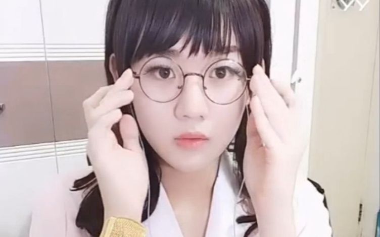 【水水】女装大佬护士装?已献上膝盖!