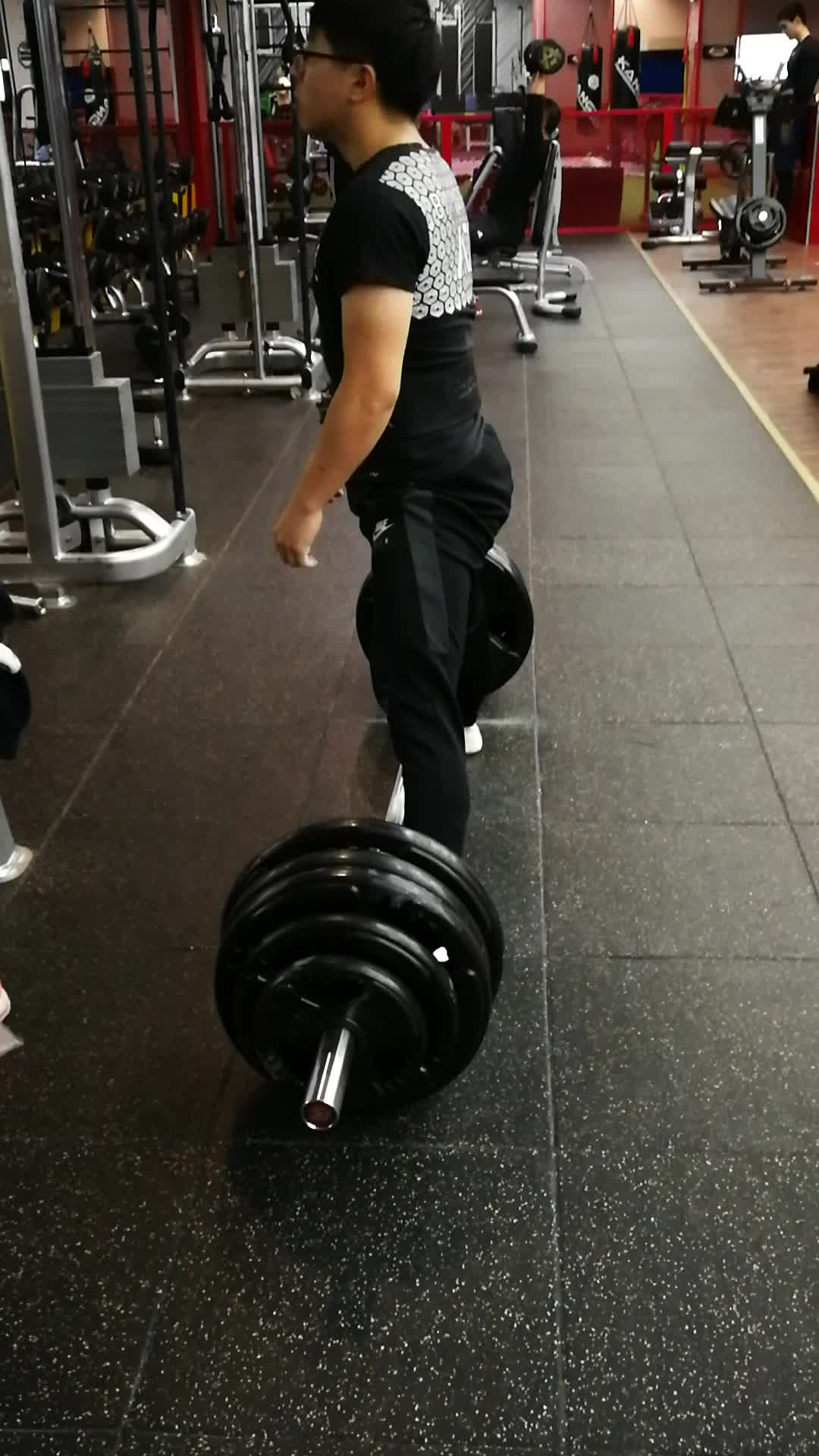 硬拉pr180kg