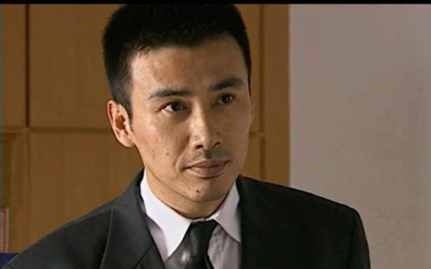 钟六一商人政客cut