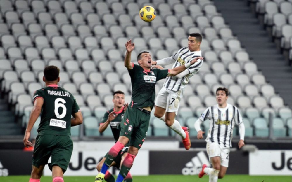 葡萄牙轰炸机!cr7 36岁极限滞空头球双响